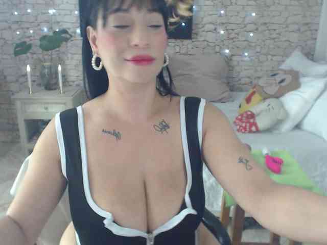 AlissonTyler webcam