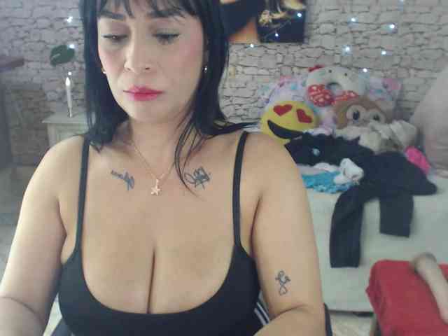 AlissonTyler webcam