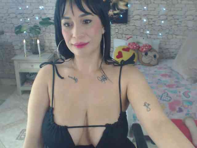 AlissonTyler webcam