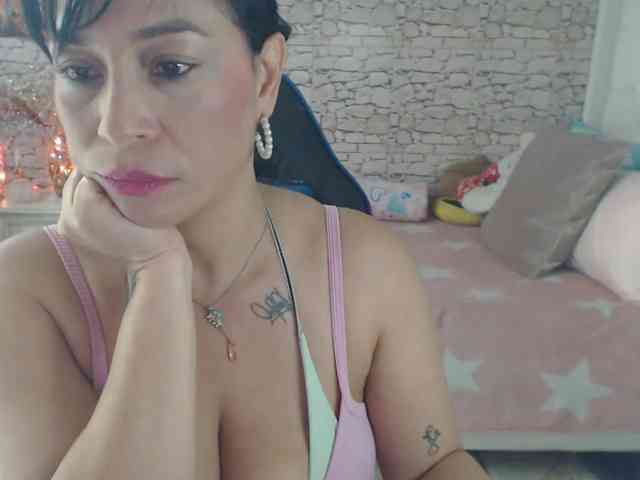 AlissonTyler AlissonTyler