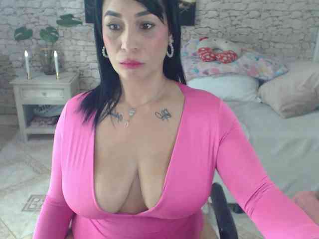 AlissonTyler webcam