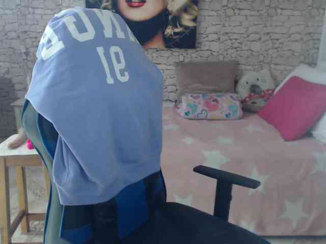 AlissonTyler webcam