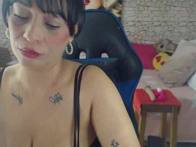 AlissonTyler webcam
