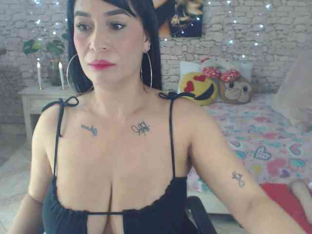 AlissonTyler webcam
