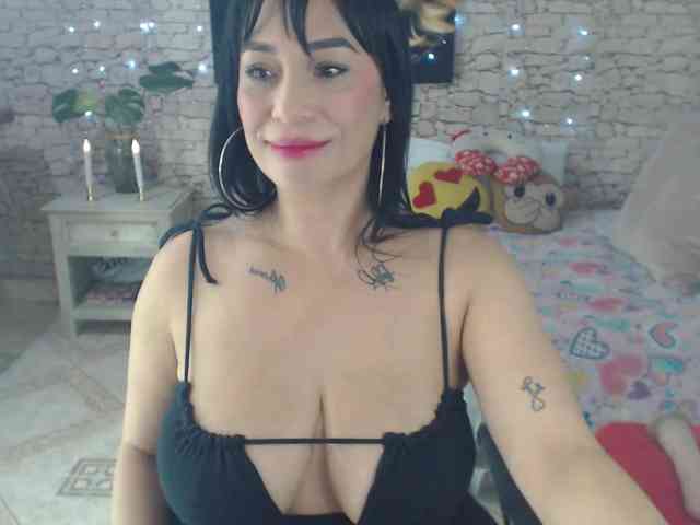 AlissonTyler webcam