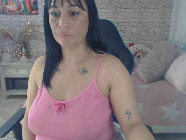 AlissonTyler AlissonTyler