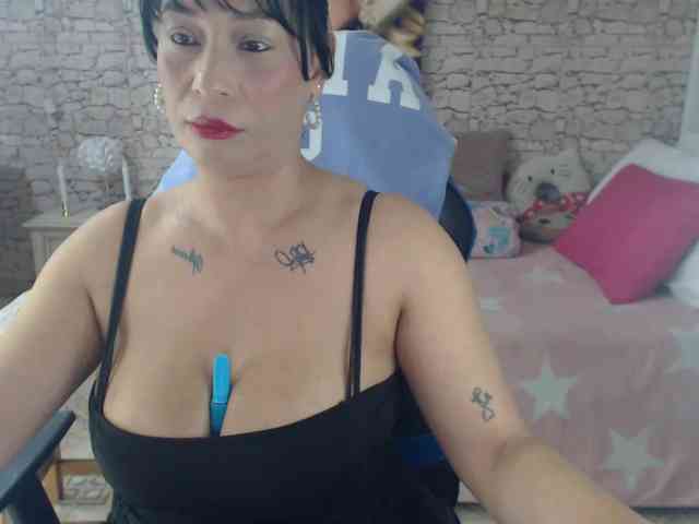 AlissonTyler webcam