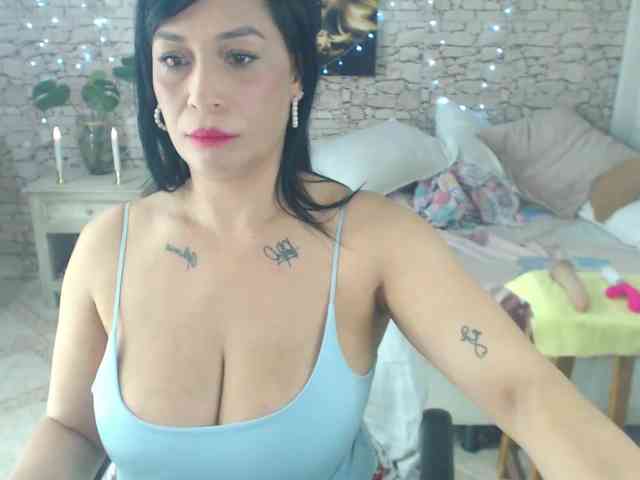 AlissonTyler webcam