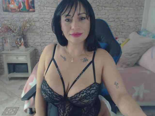 AlissonTyler AlissonTyler