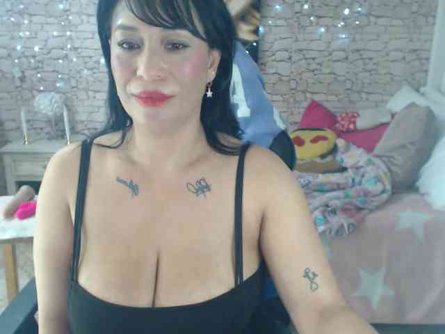 AlissonTyler webcam