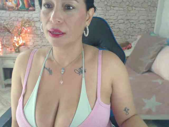 AlissonTyler AlissonTyler