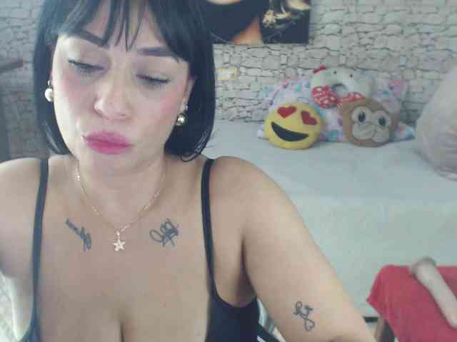 AlissonTyler webcam