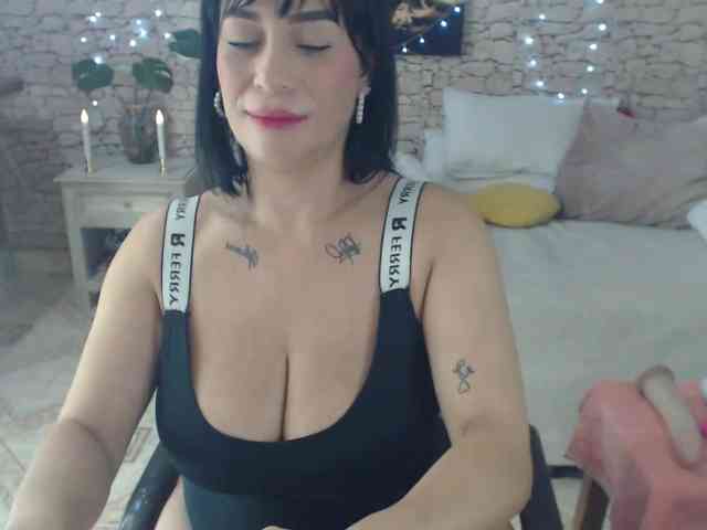 AlissonTyler webcam