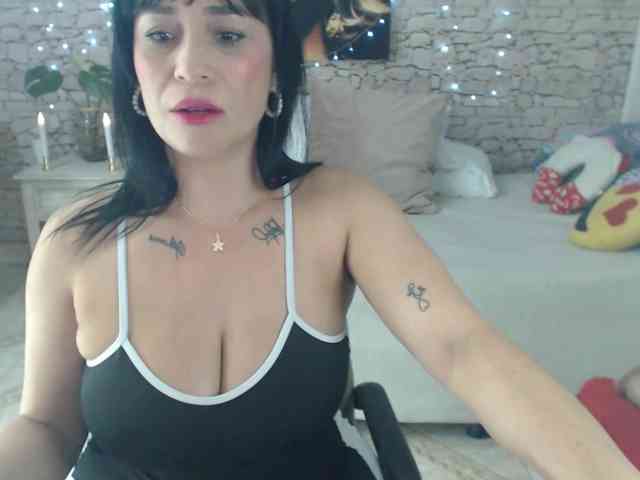 AlissonTyler webcam