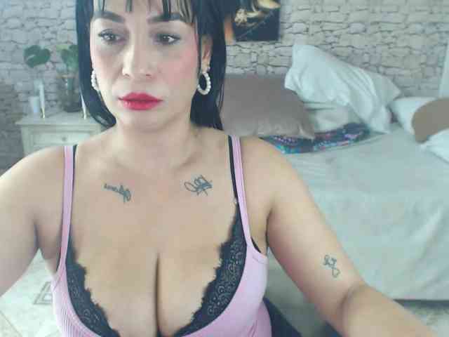 AlissonTyler webcam