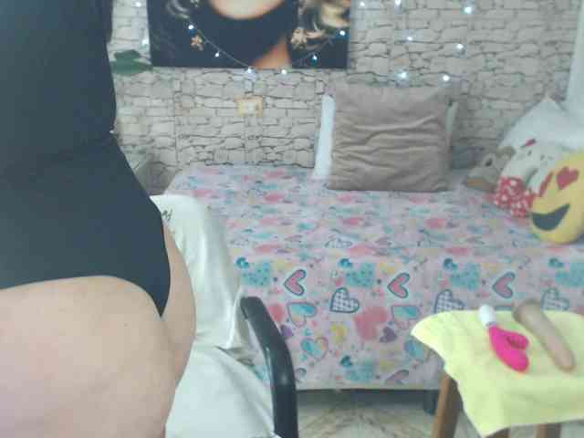 AlissonTyler webcam