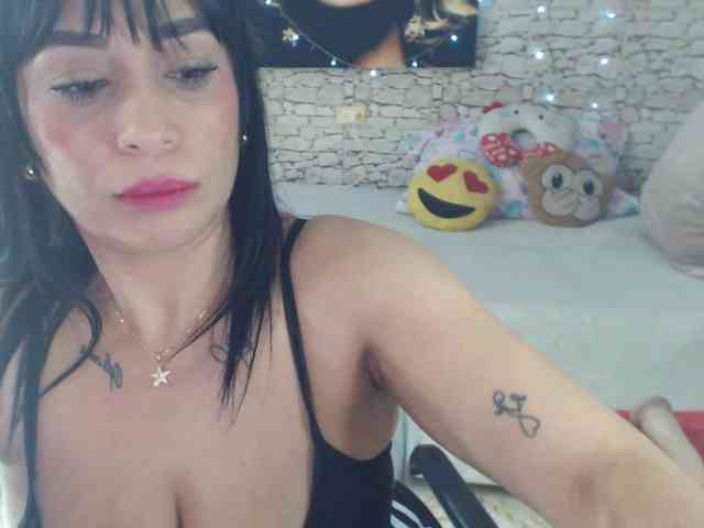 AlissonTyler webcam