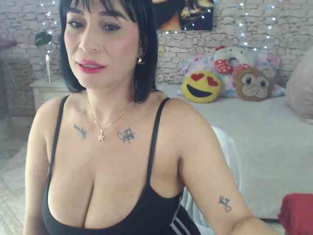 AlissonTyler webcam