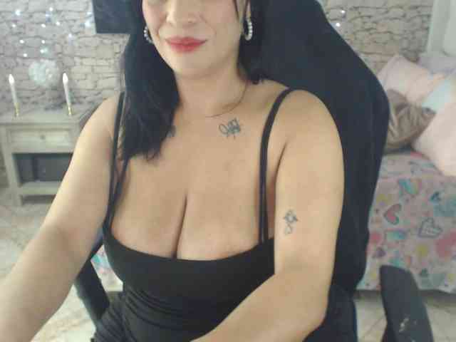 AlissonTyler AlissonTyler