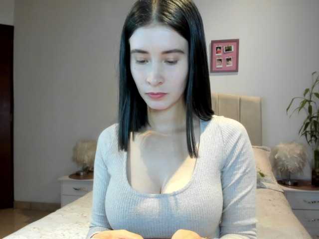 macarena-60's BongaCams show and profile