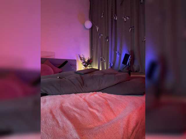 WhoreMira's BongaCams show and profile