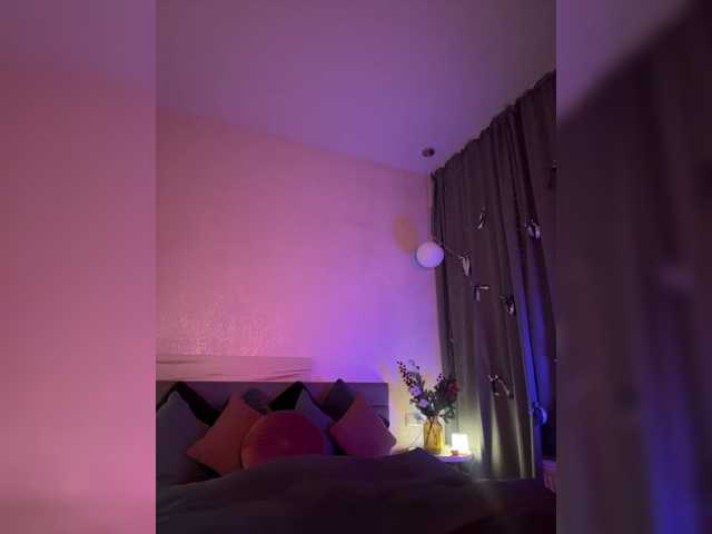 WhoreMira's BongaCams show and profile