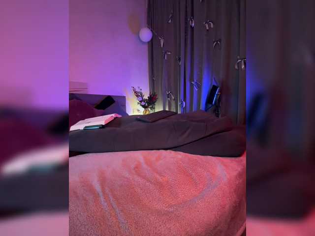 WhoreMira's BongaCams show and profile