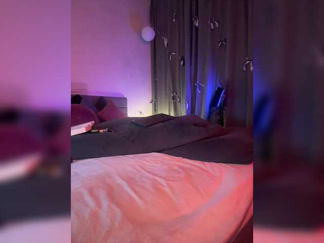 WhoreMira's BongaCams show and profile