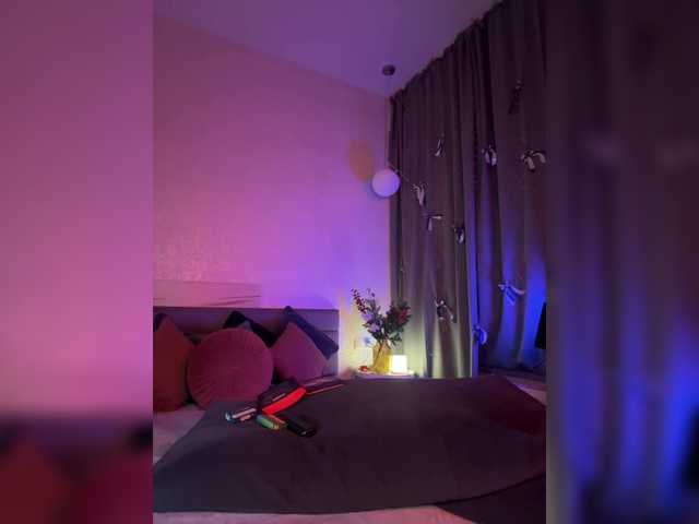 WhoreMira's BongaCams show and profile