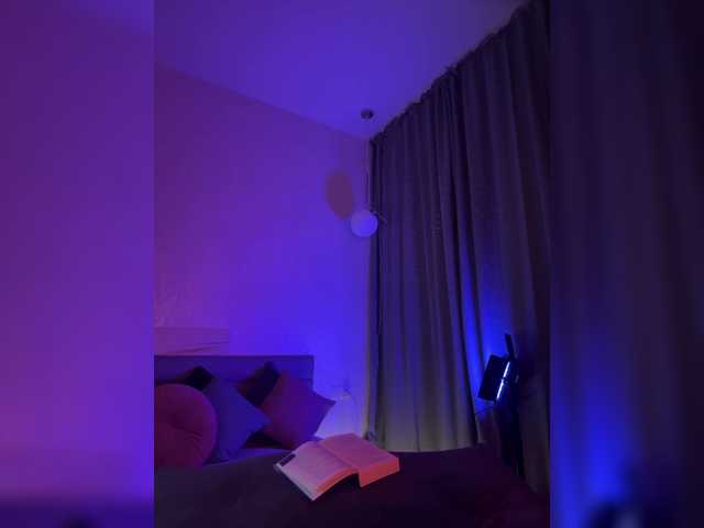 WhoreMira from BongaCams