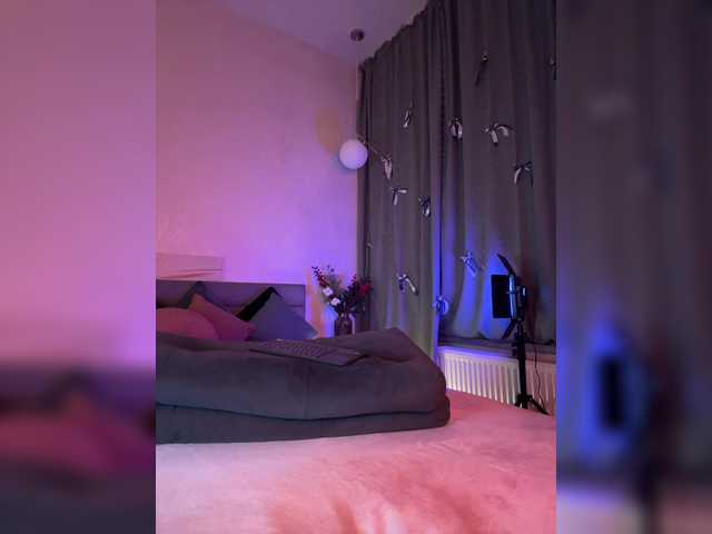 WhoreMira — IM MIRA, EVERYTHING IN TIP MENU WORKS WITH  SINGLE TIP IN FREE CHAT. LOVENSE FROM 2 TOKENS. 21 MAX LVL 