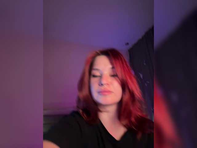 WhoreMira's BongaCams show and profile