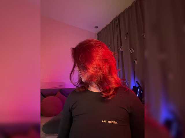 WhoreMira's BongaCams show and profile