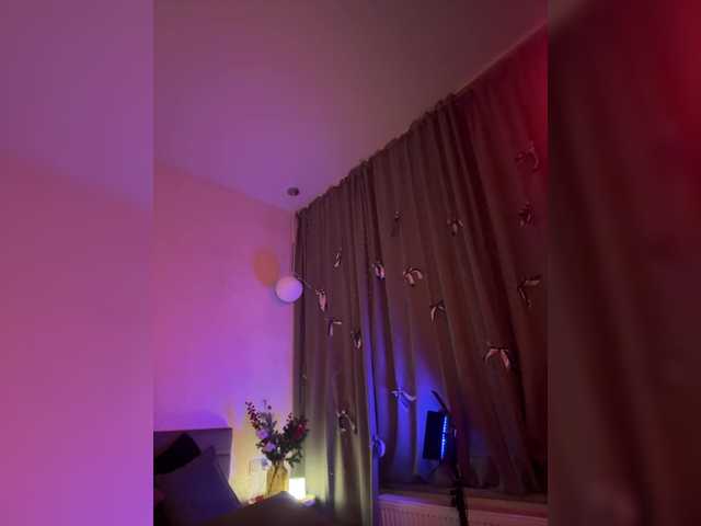 WhoreMira's BongaCams show and profile