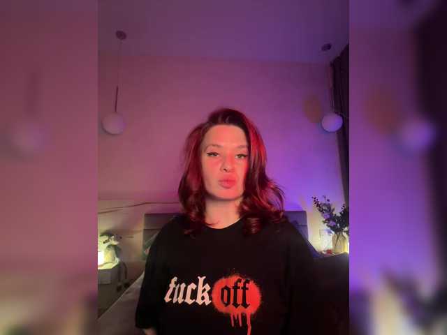 WhoreMira's BongaCams show and profile