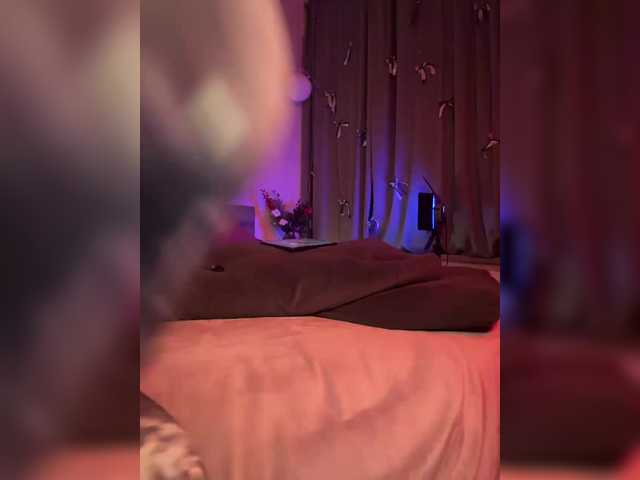 WhoreMira's BongaCams show and profile