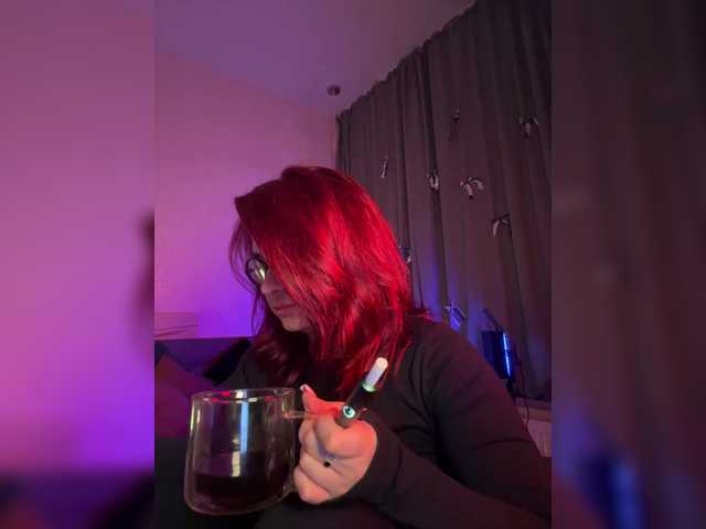 WhoreMira's BongaCams show and profile