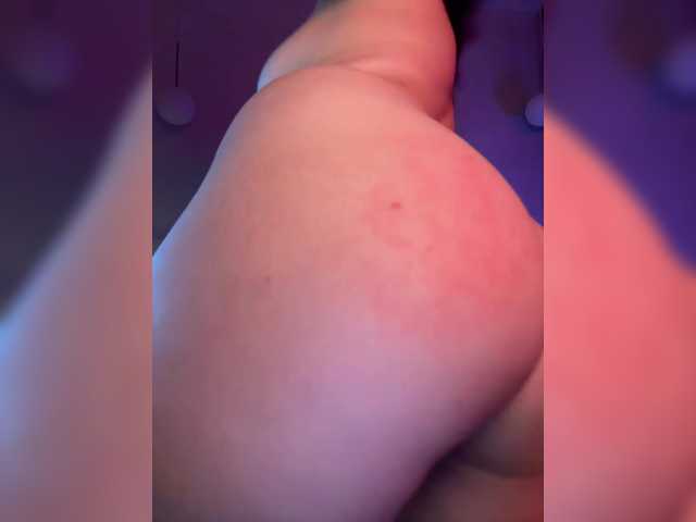 WhoreMira's BongaCams show and profile