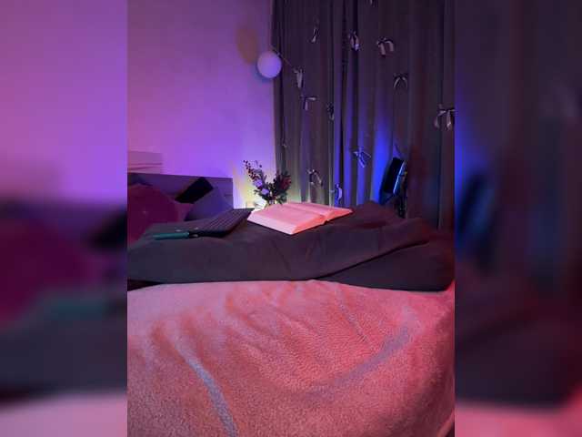 WhoreMira's BongaCams show and profile