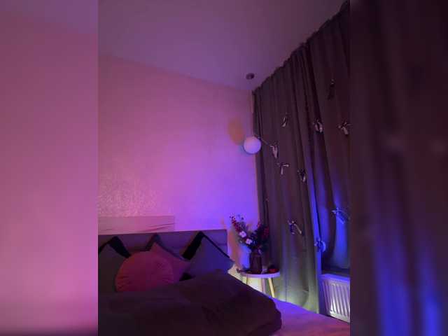 WhoreMira from BongaCams