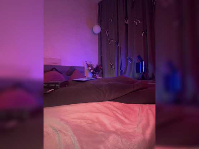 WhoreMira's BongaCams show and profile