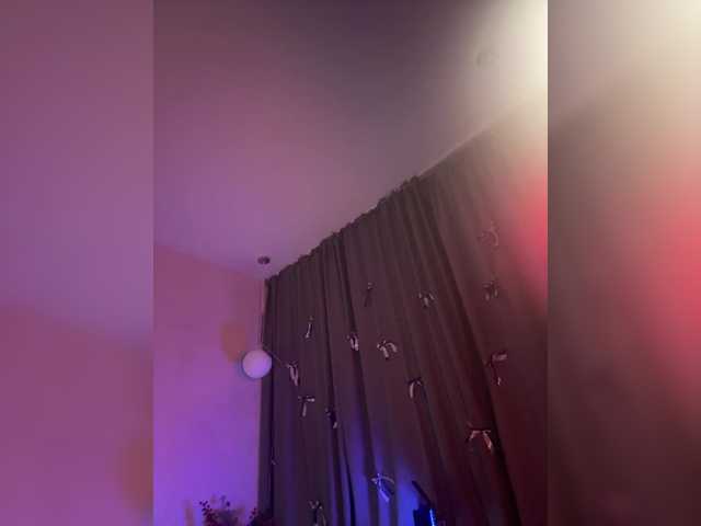 WhoreMira's BongaCams show and profile