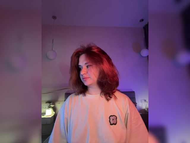 WhoreMira's BongaCams show and profile