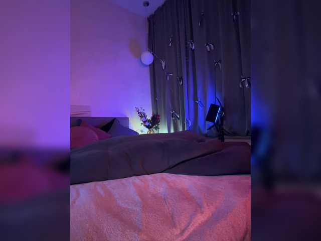 WhoreMira's BongaCams show and profile