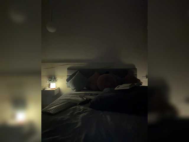 WhoreMira from BongaCams