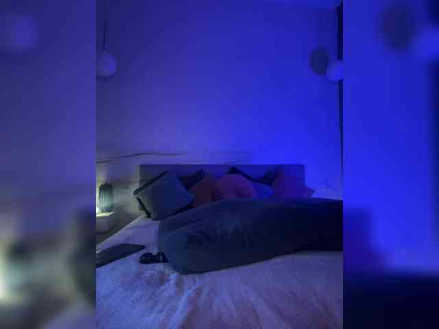 nude chat room WhoreMira
