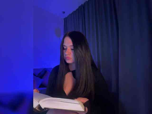 WhoreMira