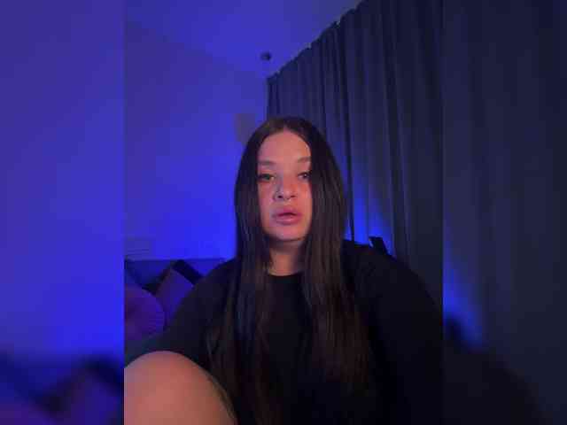 WhoreMira Live Webcam on BongaCams