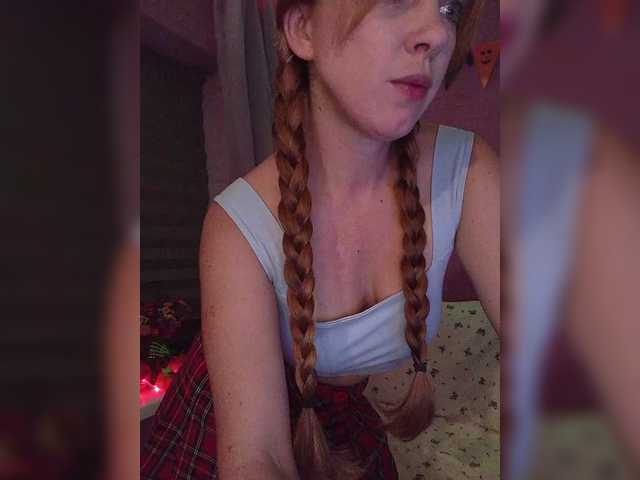  Curlyhair65 chat room