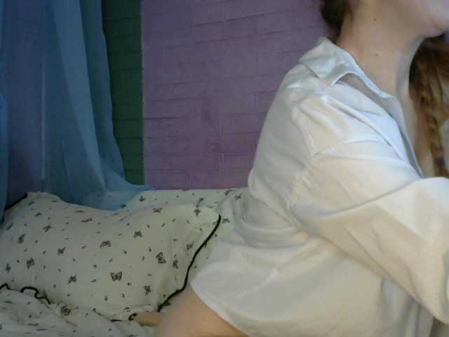 Curlyhair65's BongaCams show and profile